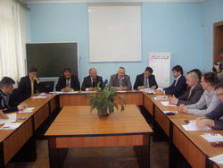 ̲���ò������� �ϲ������������ �� ������ ����������ί �������ֲ� �������